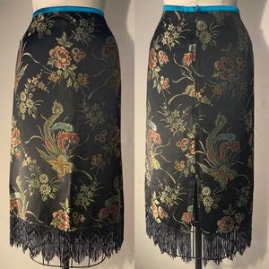 William B beaded hem print skirt with teal silk lining size 6